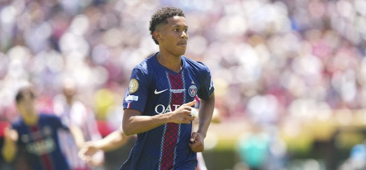 PSG : Senny Mayulu est arrivé au Qatar