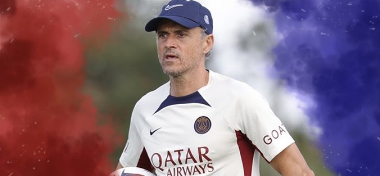 U19 PSG : Luis Enrique dans les tribunes 