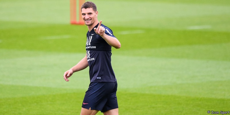 Meunier négocie avec Dortmund pour le PSG 