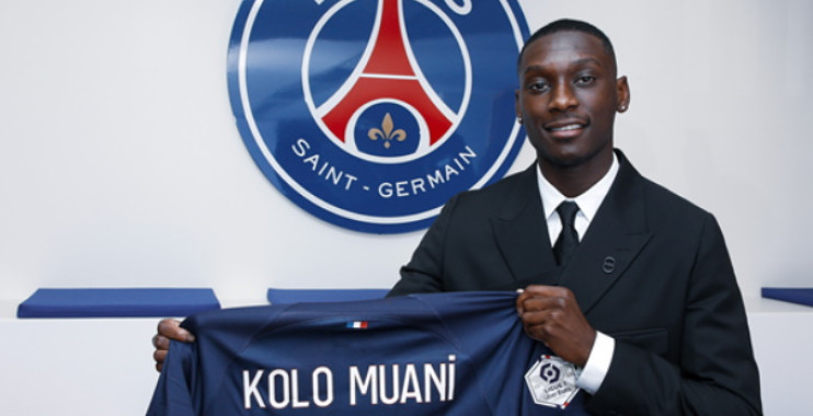 Officiel ! Le PSG arrache Kolo Muani, il est PARISIEN ! 