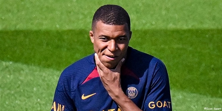 PSG : Kylian Mbappé est bien à Poissy, le groupe s'envole pour le Japon