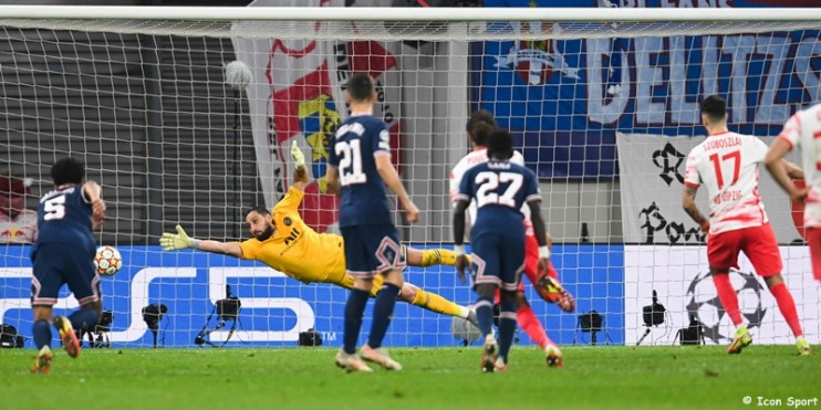 PSG : ce que Neymar a dit au tireur de penalty de Leipzig