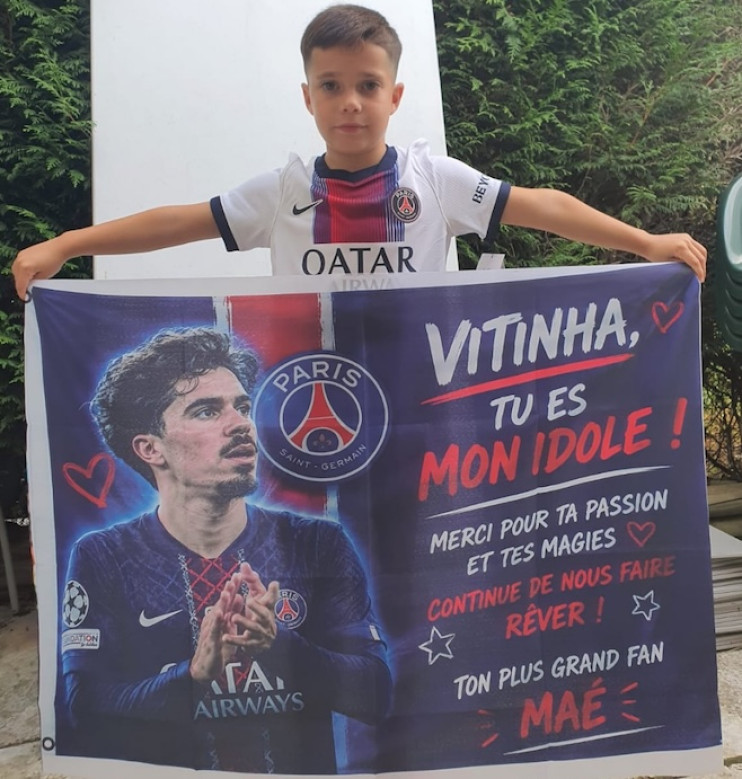 PSG : Maé, le petit supporter qui a tapé dans l’œil de Vitinha