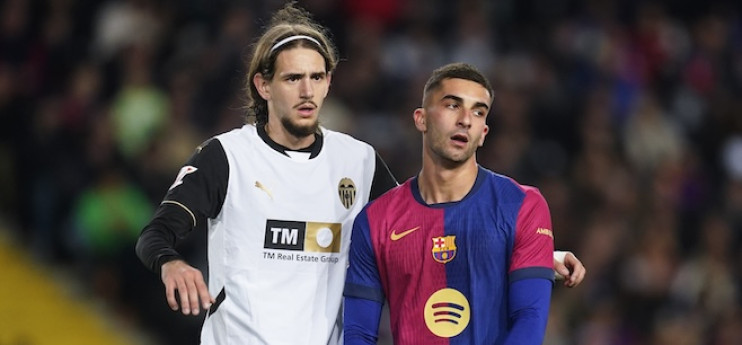 Mercato PSG : Yarek Gasiorowski plaît beaucoup à Luis Enrique 