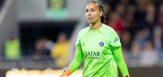 Bouhaddi réagit à l'exploit du PSG contre Lyon