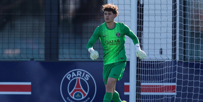 Avec les tripes, un penalty repoussé, le PSG U19 en demi-finale de la Youth League
