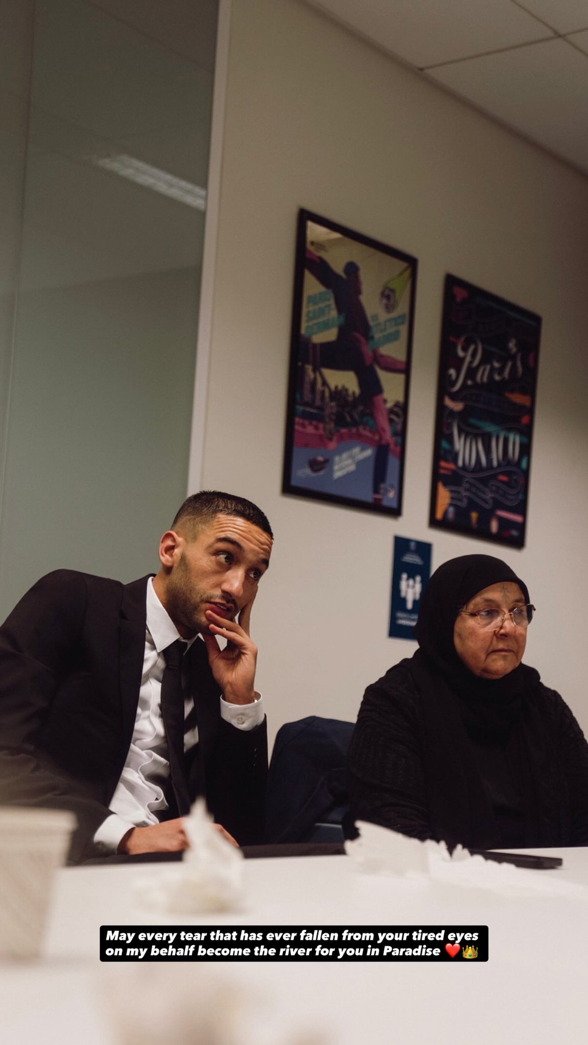 Ziyech-avorte-psg.jpeg (182 KB)