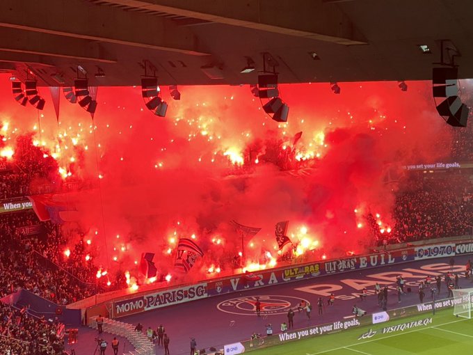 auteuil-met-le-feu.jpg (70 KB)