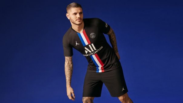 icardi-quatrieme-maillot-psg.jpg (18 KB)