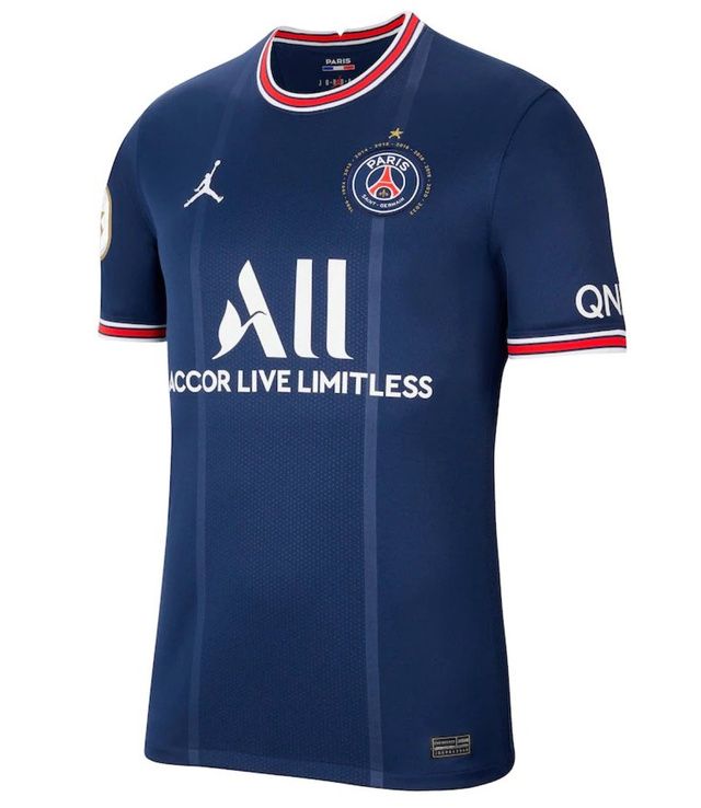 maillot-psg-titre-etoile.jpg (39 KB)