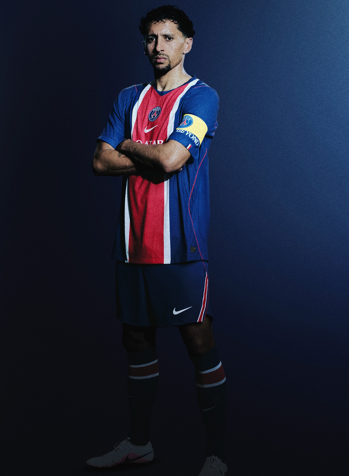 marquinhos-nouveau-maillot-psg-2026-2027.jpg (715 KB)
